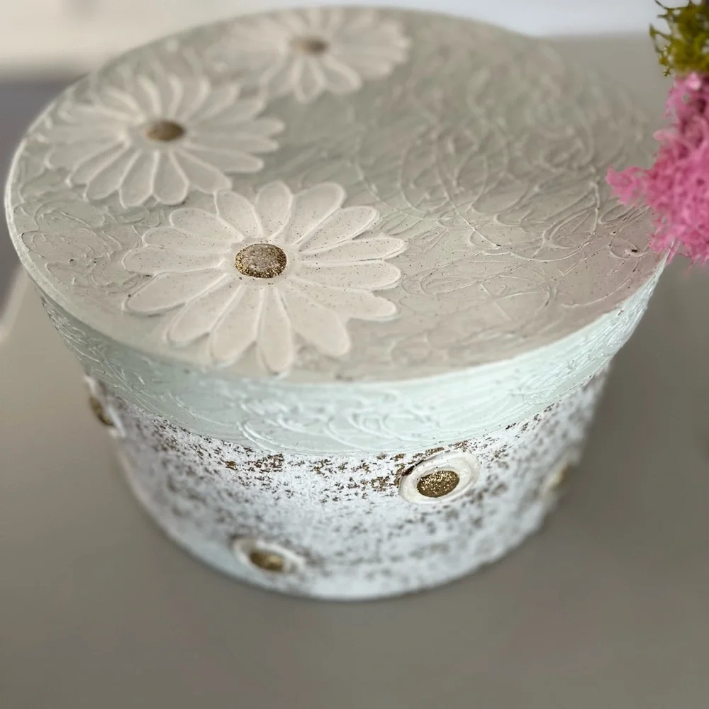 Hand craft gift box